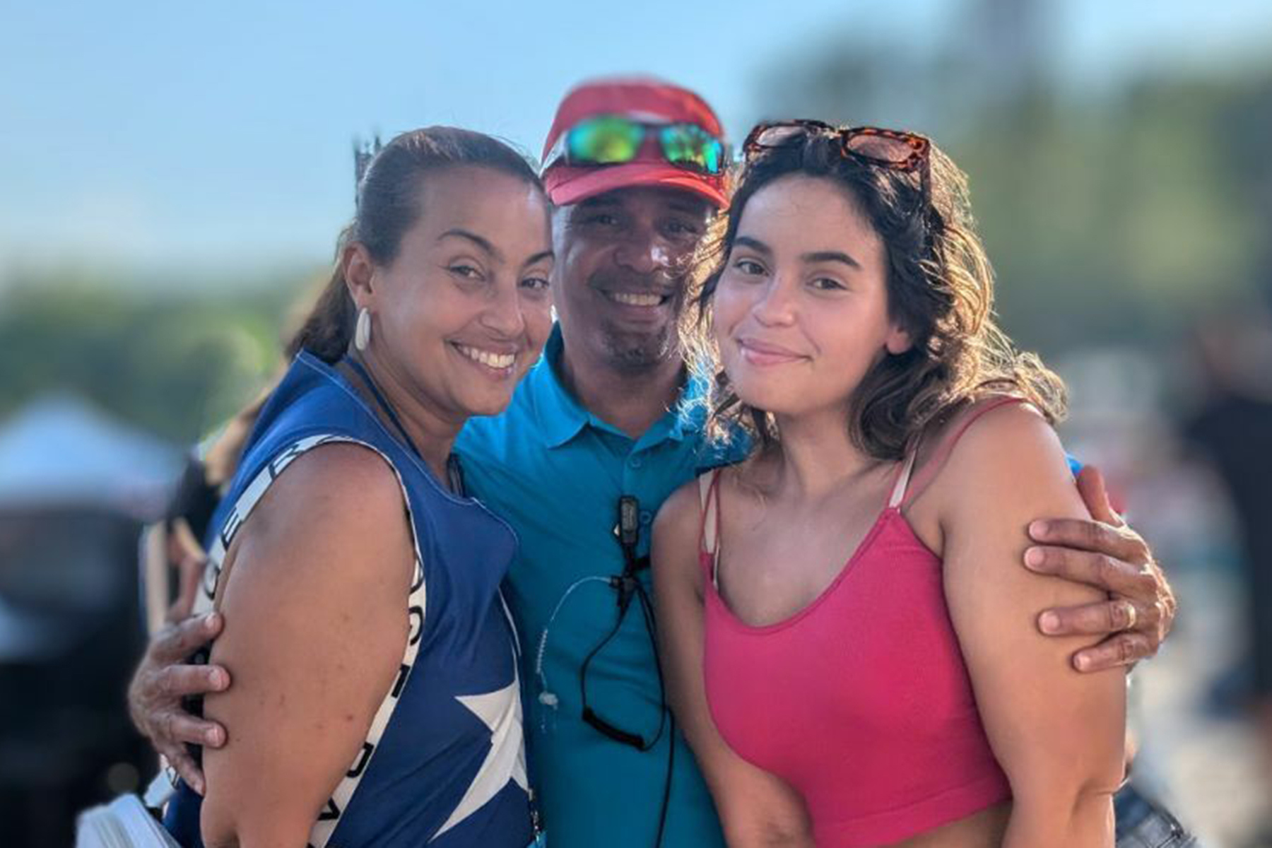 Cajigas family pic 4x6